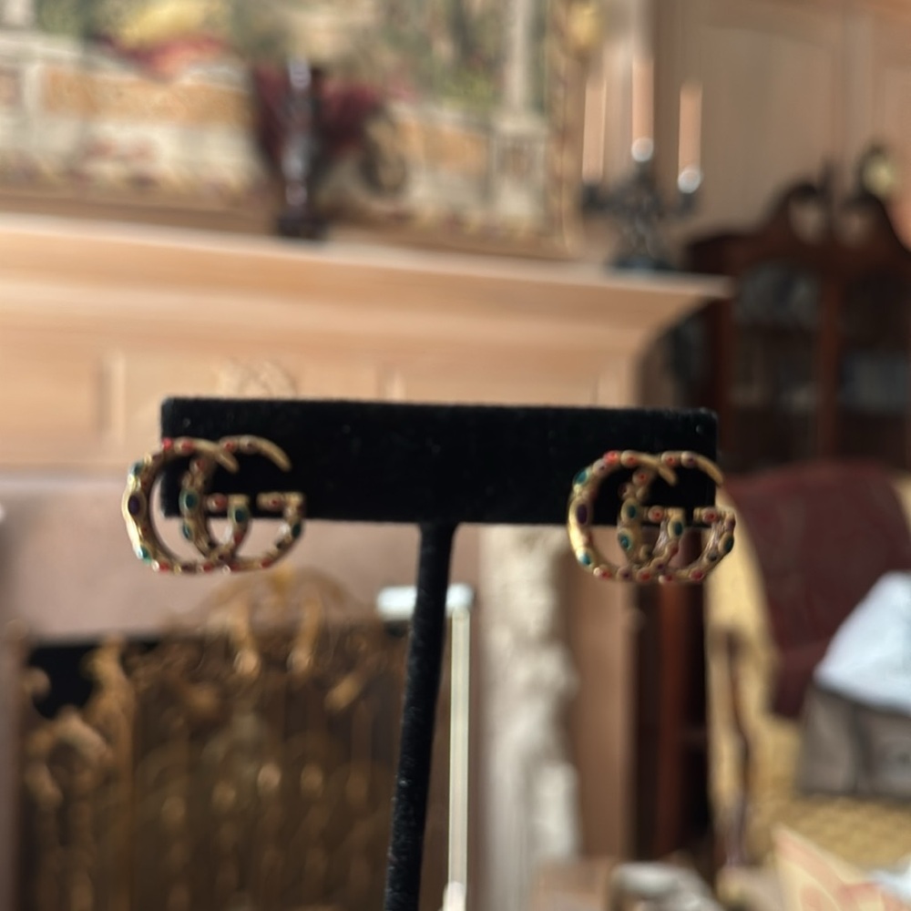 Gucci Gold Double G Crystal Stud Earrings signed in back - Picture 3 of 4